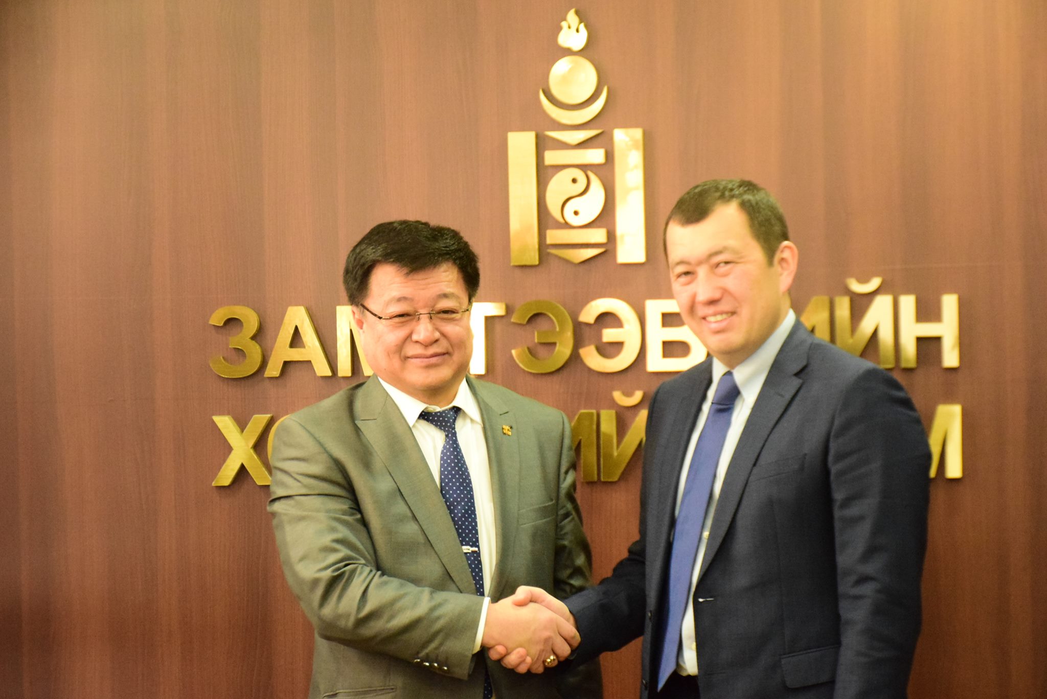 Казахстан Улсын төмөр замын дэвшилтэт технологийг судална
